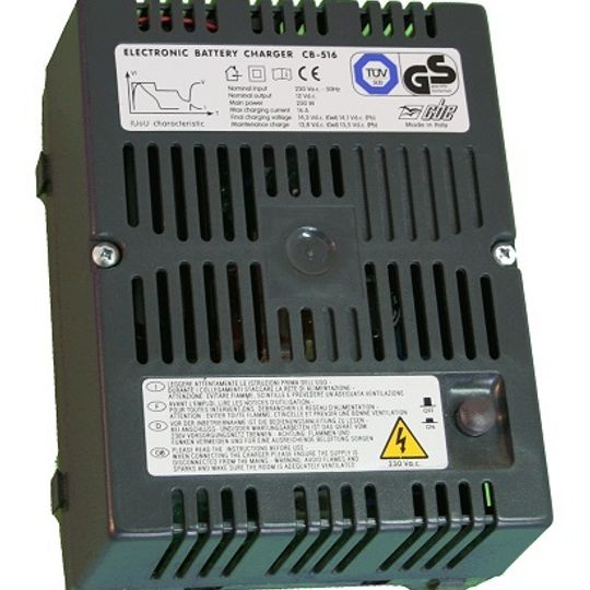 R0003917 - CBE516 BATTERY CHARGER 16AMP