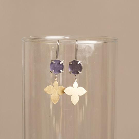 Drops with Fleur de lis - Gemstone studs with Hanging Leaf